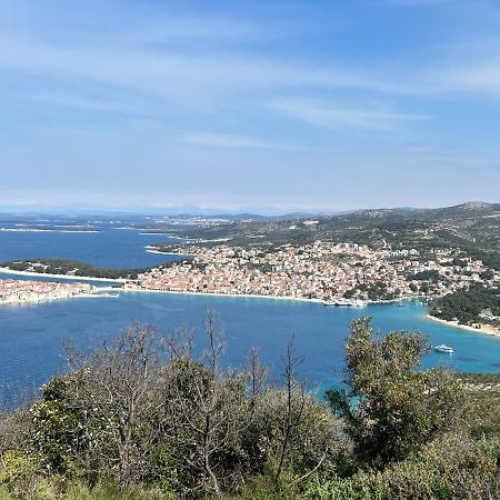 شقة Luxury Laurus Penthouse With Awesome Sea View Primošten المظهر الخارجي الصورة