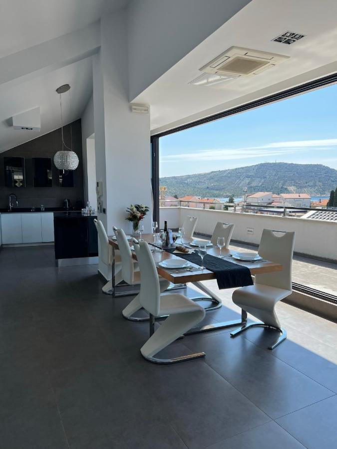 شقة Luxury Laurus Penthouse With Awesome Sea View Primošten المظهر الخارجي الصورة