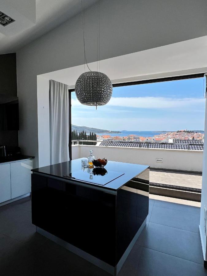 شقة Luxury Laurus Penthouse With Awesome Sea View Primošten المظهر الخارجي الصورة