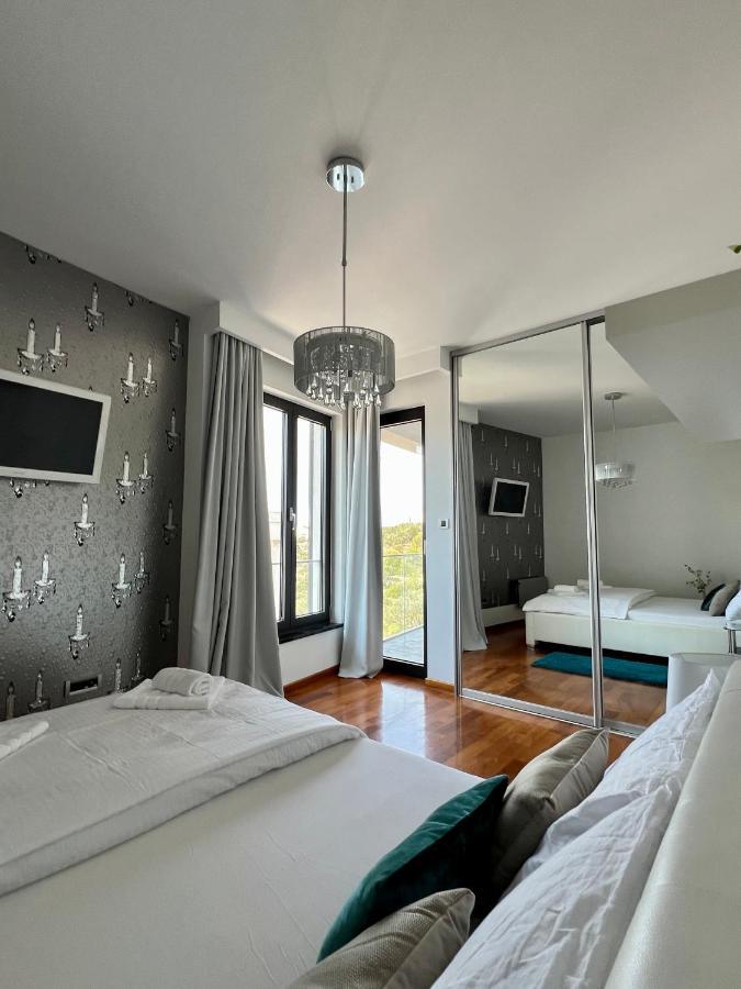 شقة Luxury Laurus Penthouse With Awesome Sea View Primošten المظهر الخارجي الصورة